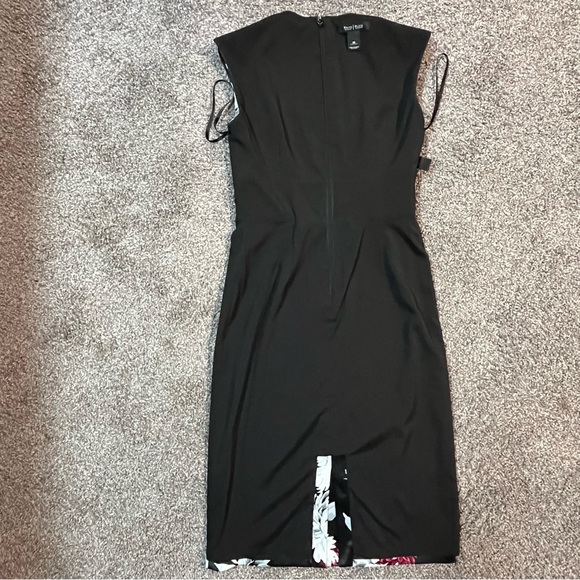 White House Black Market sleeveless dress. - Picture 9 of 12